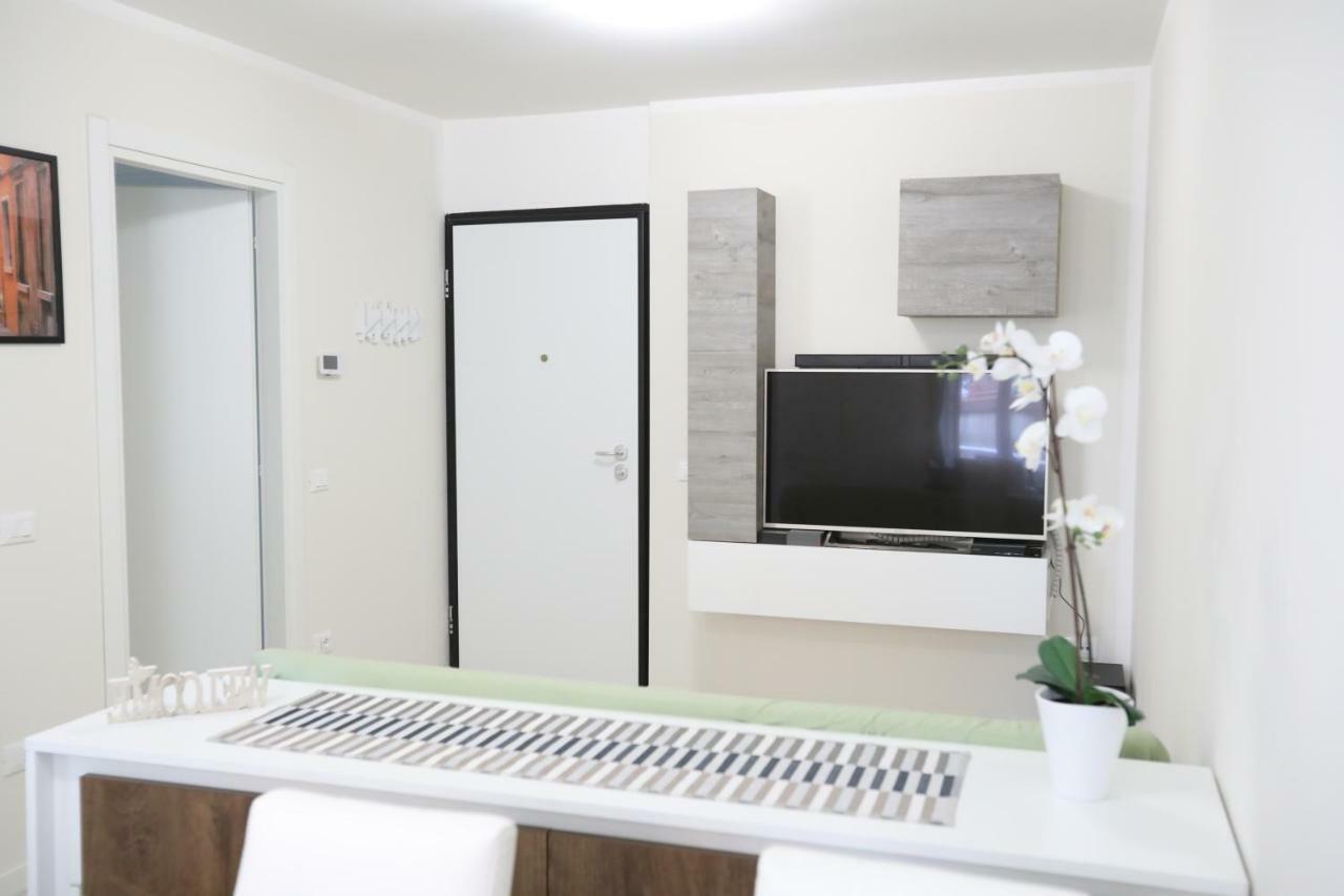 Casa Magenta Apartment 3 Valeggio sul Mincio Exterior foto