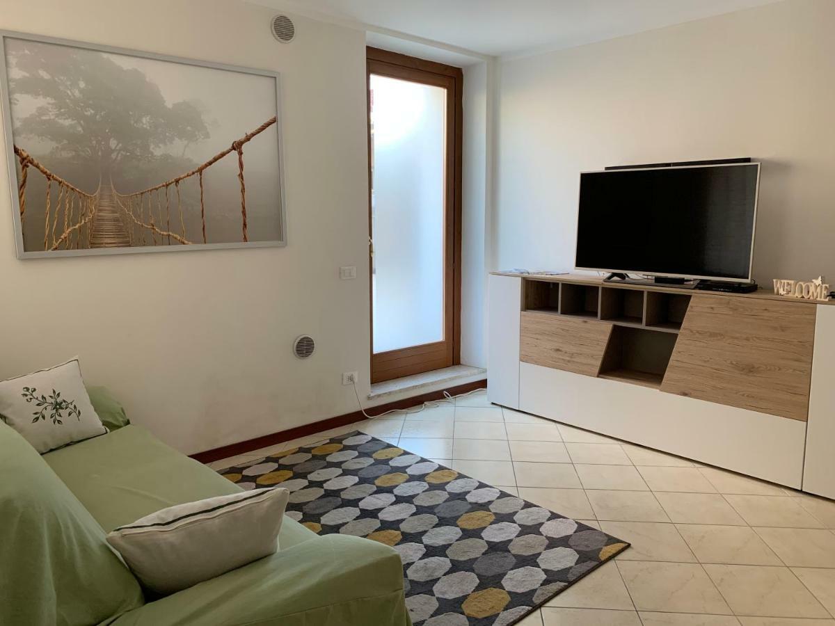 Casa Magenta Apartment 3 Valeggio sul Mincio Exterior foto